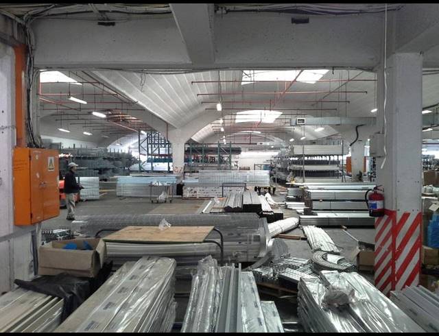 2,808M² FACTORY TO LET IN NDABENI